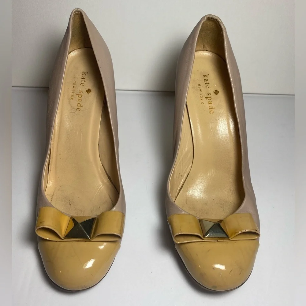 Kate Spade Tan and Gold Wedge Shoes